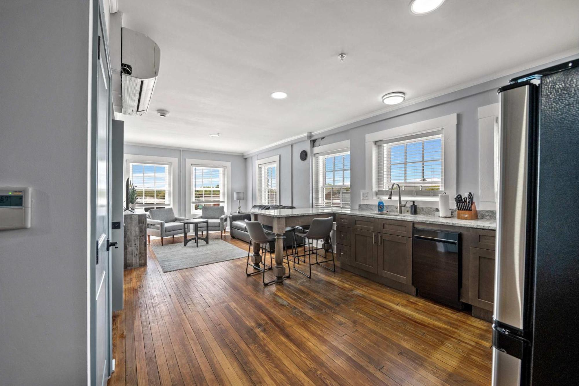 Discover Conway Trendy Downtown Loft Eksteriør bilde